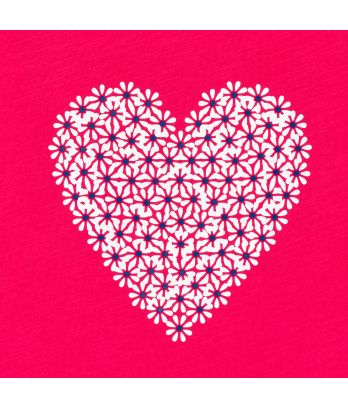 Girl's pink short-sleeve T-shirt with heart motif