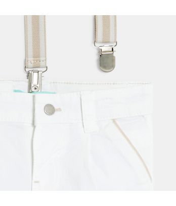 Baby boy's dart-front Bermuda shorts in decorative cotton with white braces.