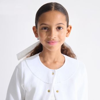 Cardigan with a collaret collar